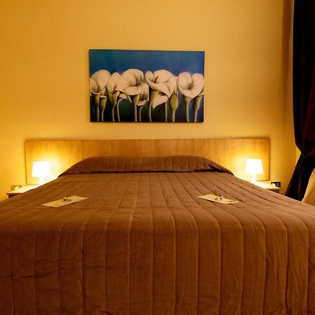 Bed and Breakfast Valentino Valenzano Exterior foto