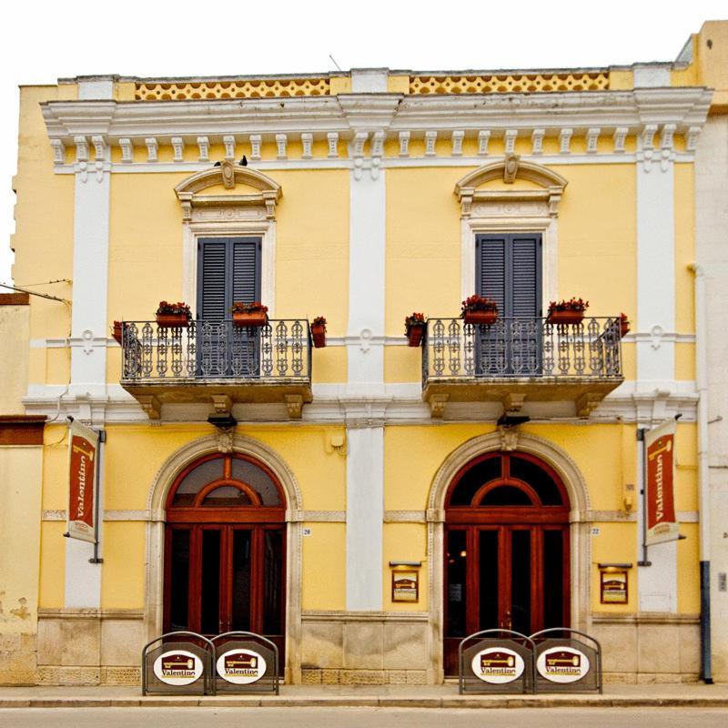 Bed and Breakfast Valentino Valenzano Exterior foto