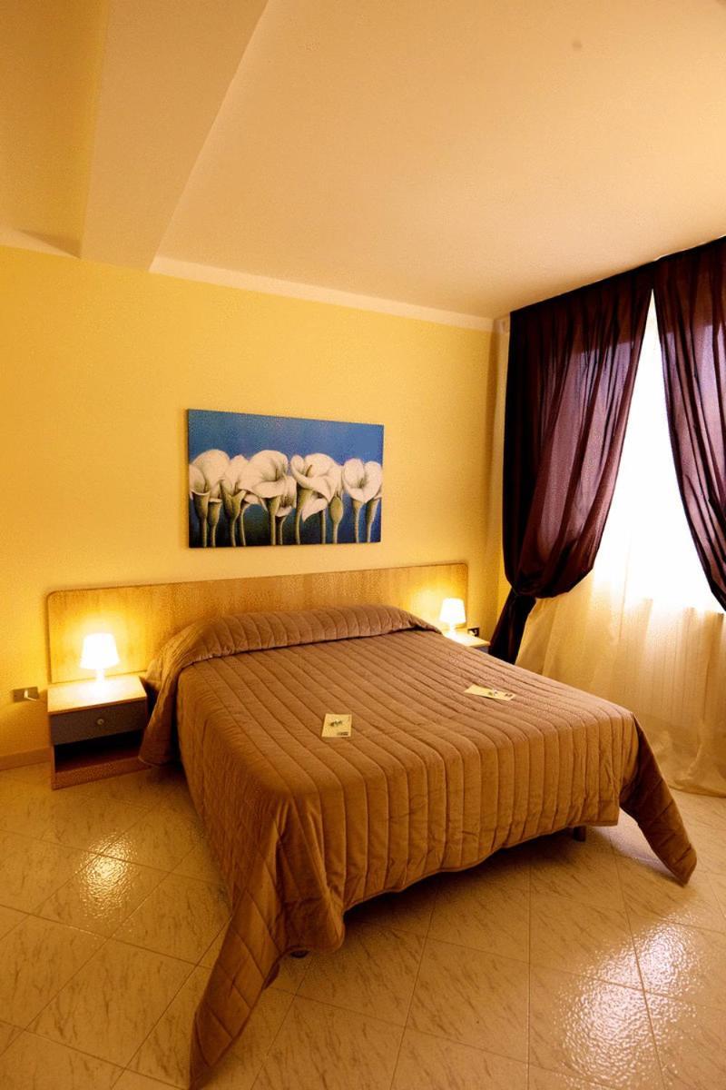 Bed and Breakfast Valentino Valenzano Exterior foto